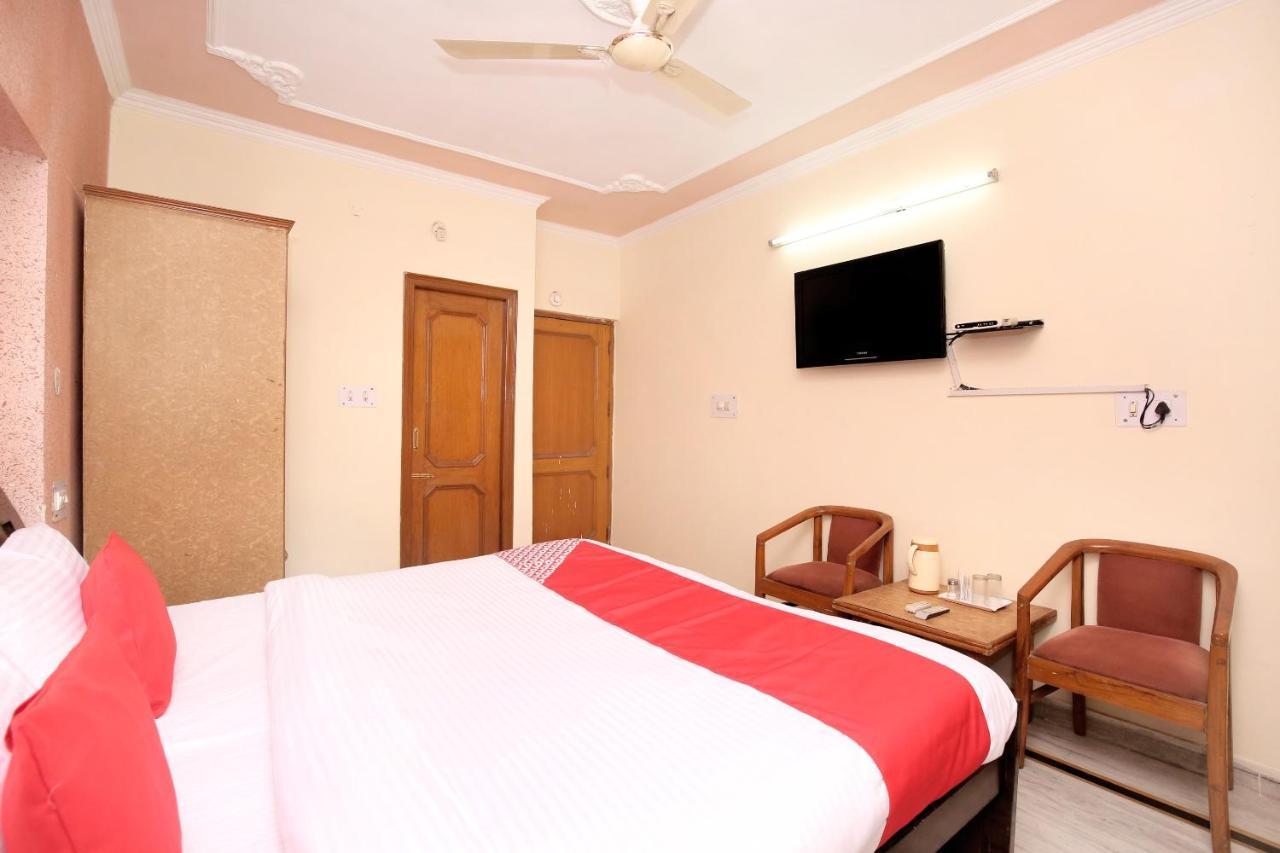 Hotel Amar Chandigarh Ngoại thất bức ảnh