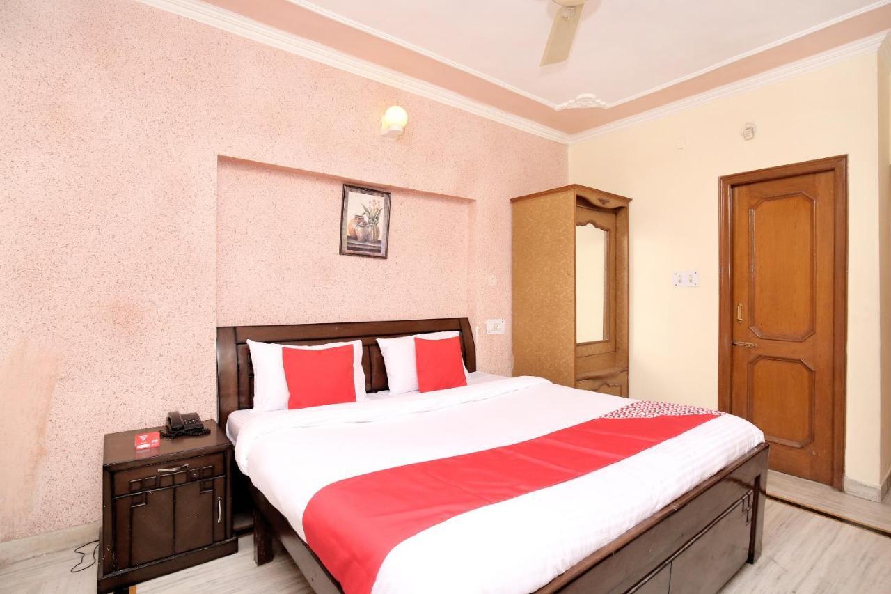 Hotel Amar Chandigarh Ngoại thất bức ảnh