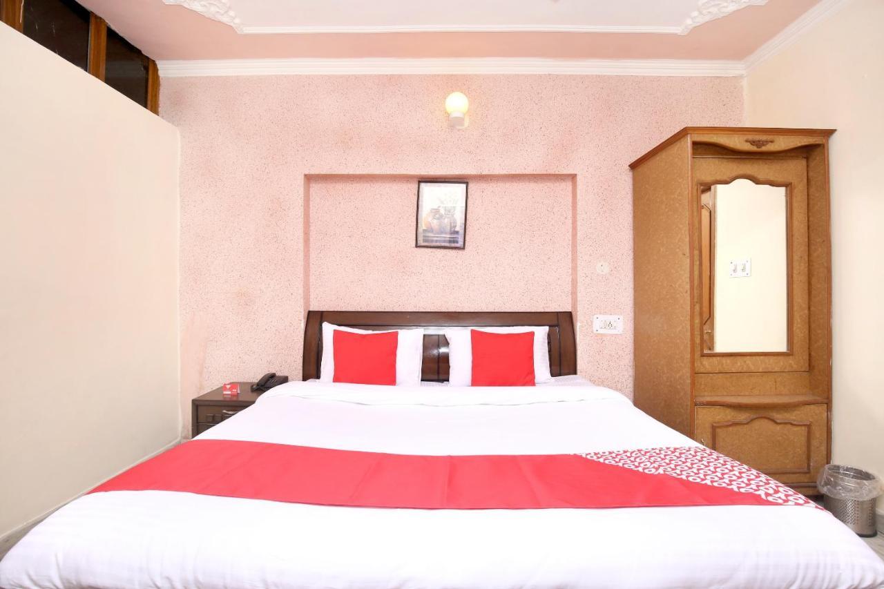 Hotel Amar Chandigarh Ngoại thất bức ảnh