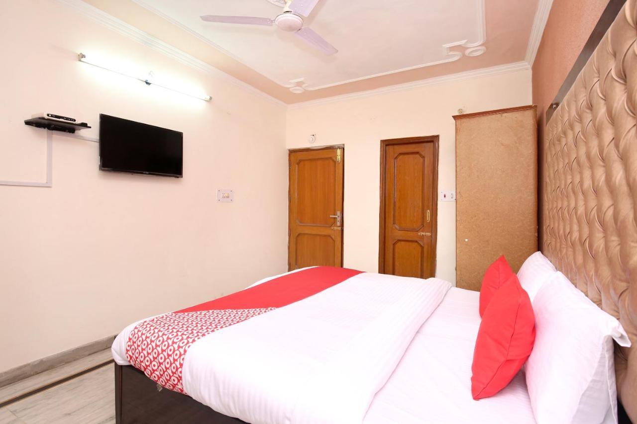 Hotel Amar Chandigarh Ngoại thất bức ảnh