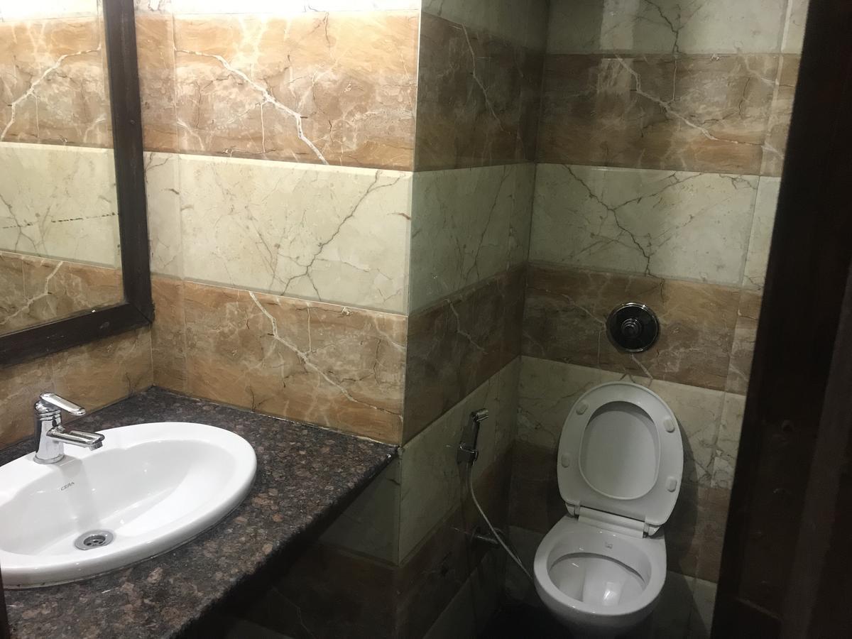 Hotel Amar Chandigarh Ngoại thất bức ảnh